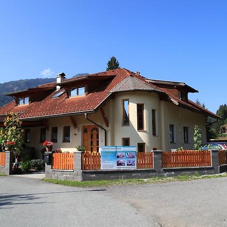 Appartementhaus Sabine Kotschach-Mauthen Exterior photo