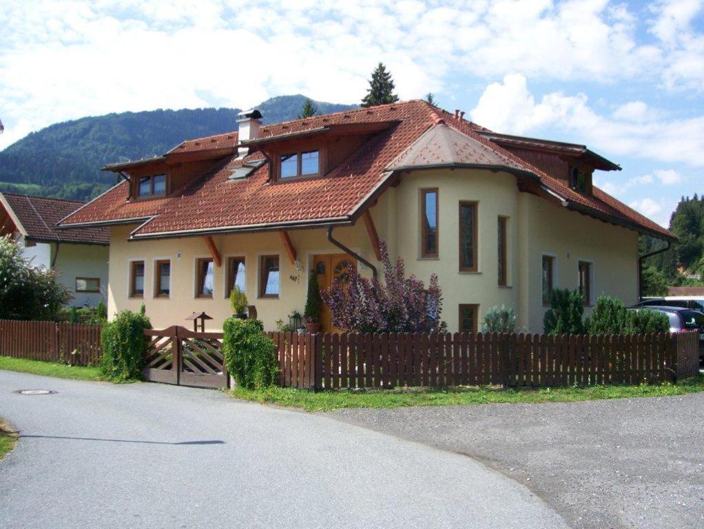 Appartementhaus Sabine Kotschach-Mauthen Exterior photo