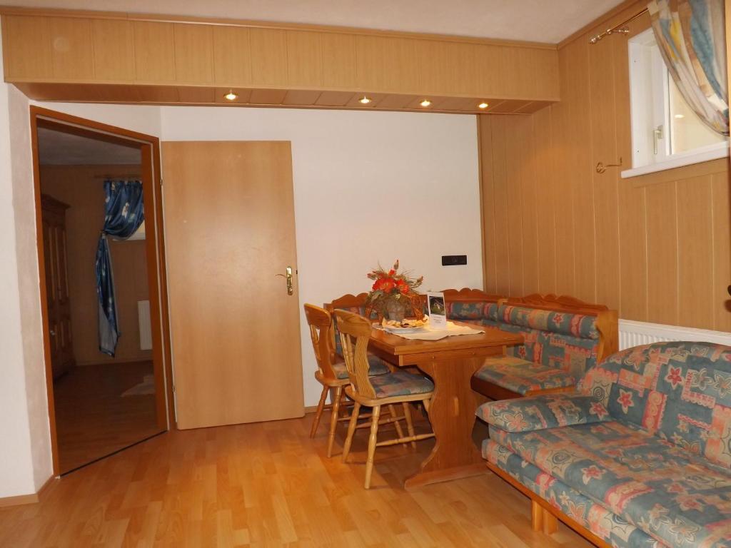 Appartementhaus Sabine Kotschach-Mauthen Room photo